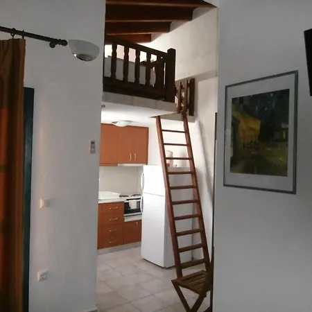 Olive House * Elia Nikitis