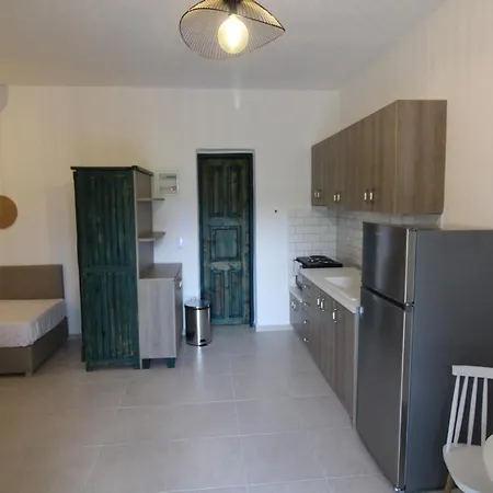 Olive House Apartment