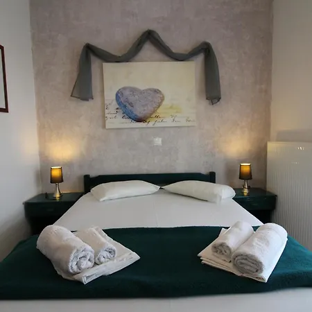 Olive House Apartment Elia Nikitis