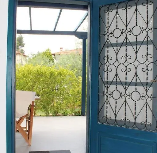 Olive House *